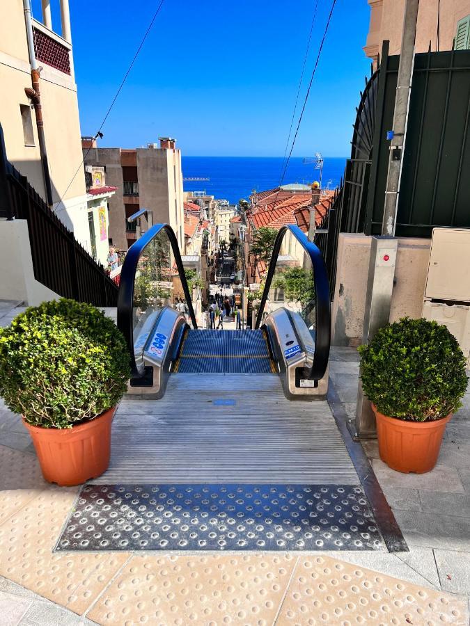 Appartement LOFT chic et moderne, déco industrielle à Beausoleil Extérieur photo