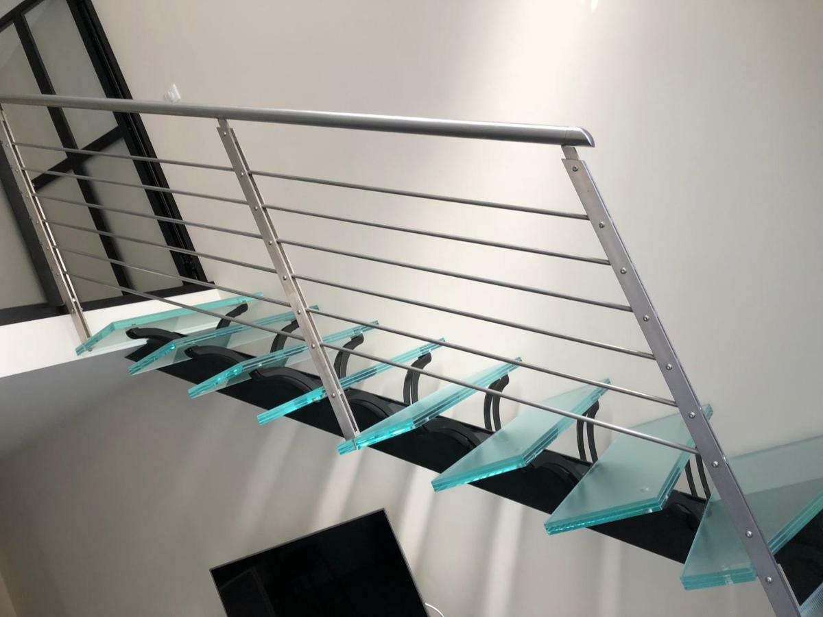 Appartement LOFT chic et moderne, déco industrielle à Beausoleil Extérieur photo