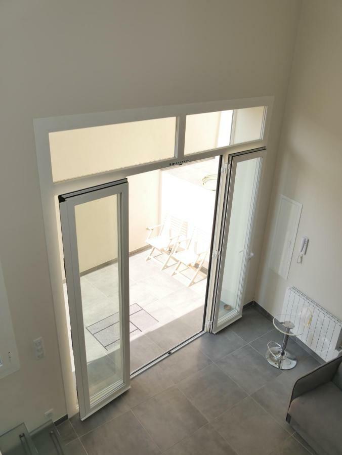 Appartement LOFT chic et moderne, déco industrielle à Beausoleil Extérieur photo