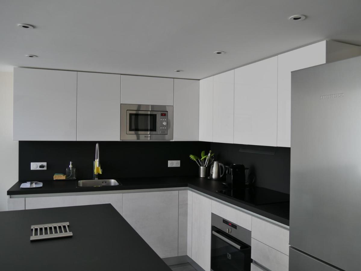 Appartement LOFT chic et moderne, déco industrielle à Beausoleil Extérieur photo