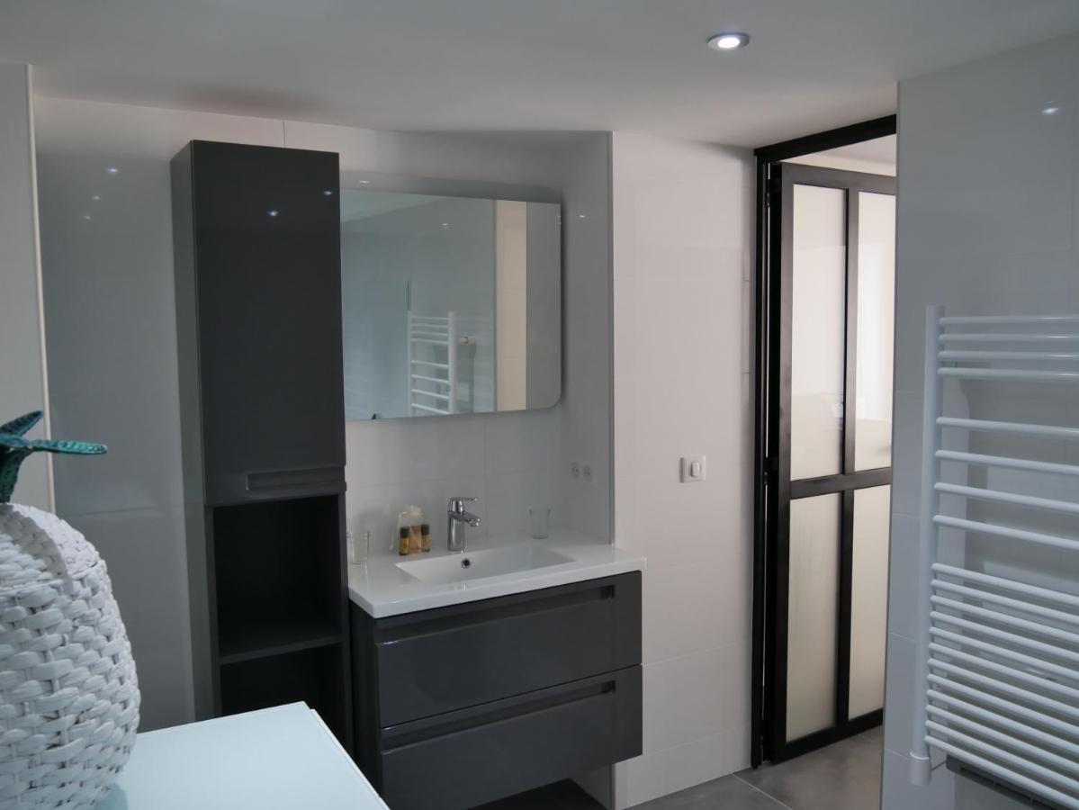Appartement LOFT chic et moderne, déco industrielle à Beausoleil Extérieur photo