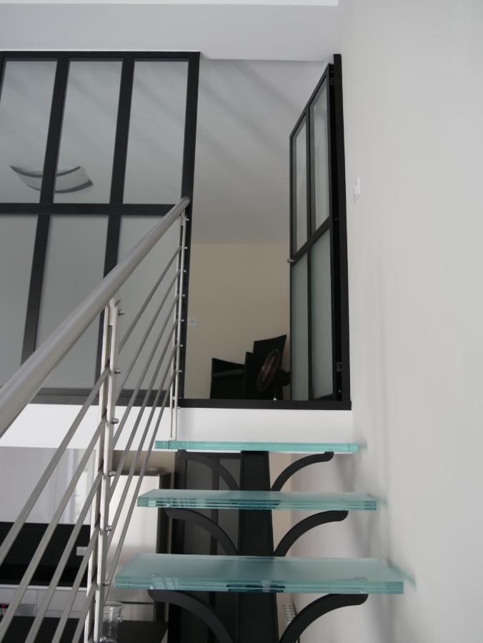 Appartement LOFT chic et moderne, déco industrielle à Beausoleil Extérieur photo